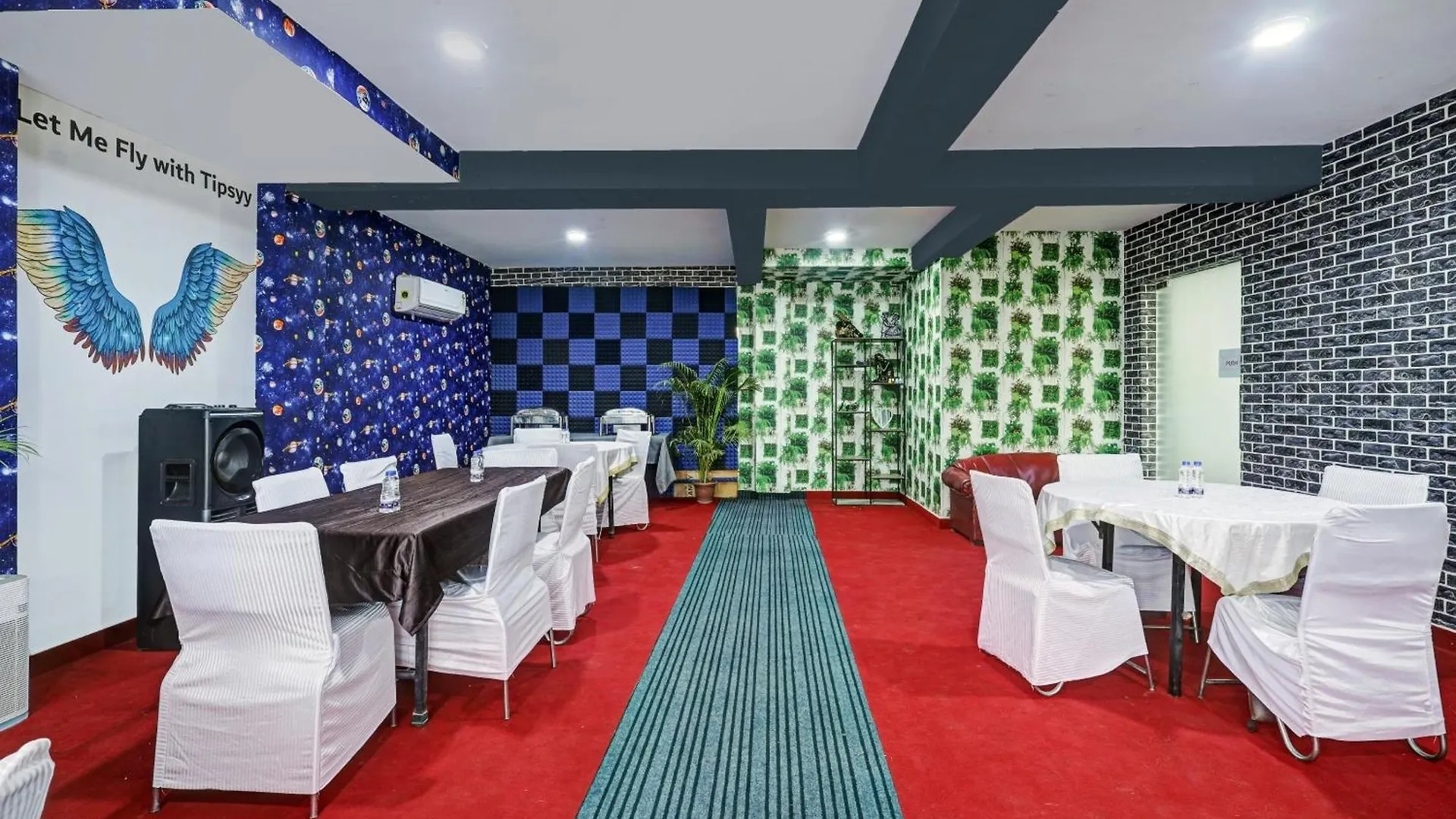 Super Townhouse Tipsyy Near Bestech Central Square Mall 구르가온 호텔